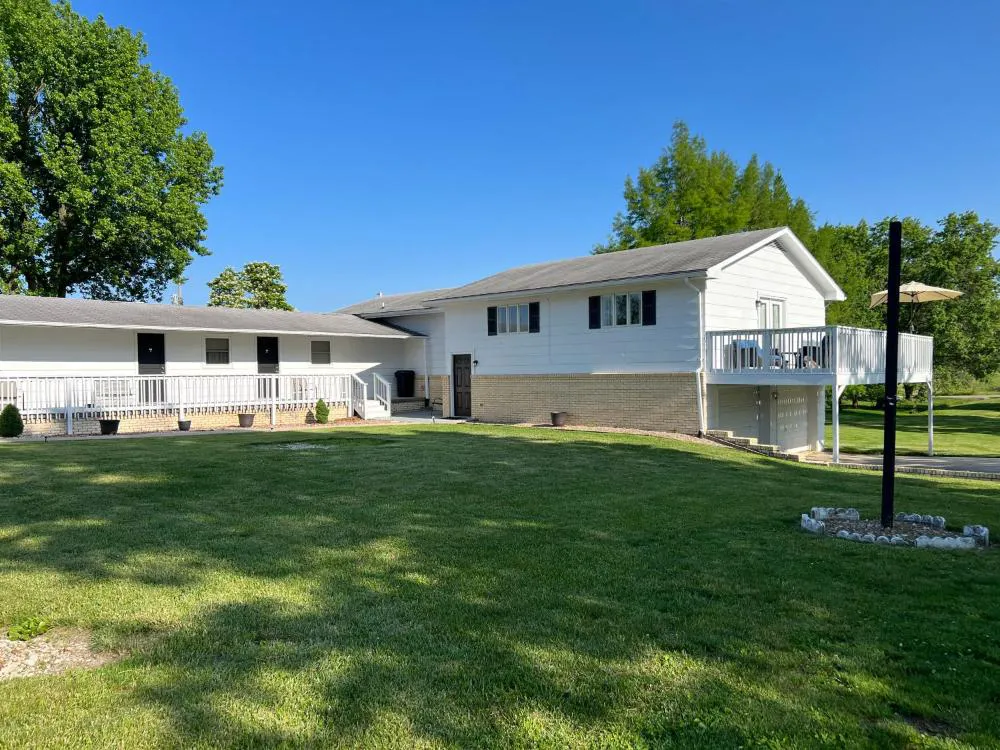 Hotel Marceline hotel hero