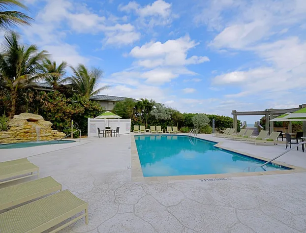 The Lucie hotel detail image 2