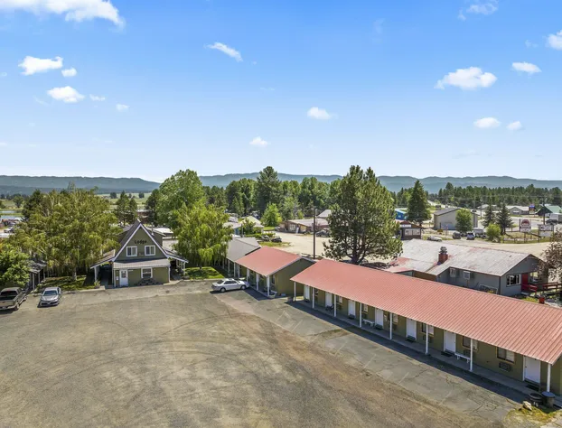 Birch Glen Lodge hotel detail image 2