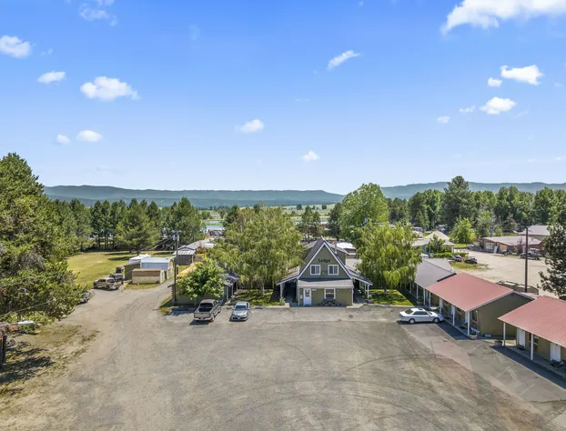 Birch Glen Lodge hotel detail image 4
