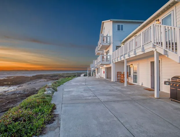 Black Sands Inn hotel detail image 2