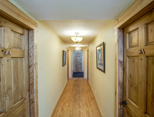 Snake River Roadhouse #2 Brook Trout hotel detail image 4