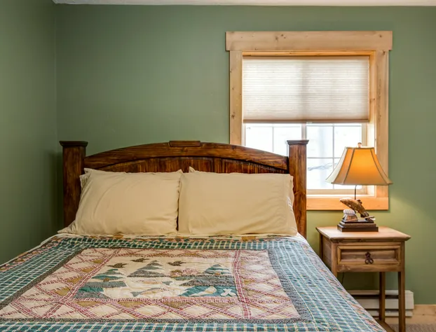 Snake River Roadhouse #4 Big Brown hotel detail image 2