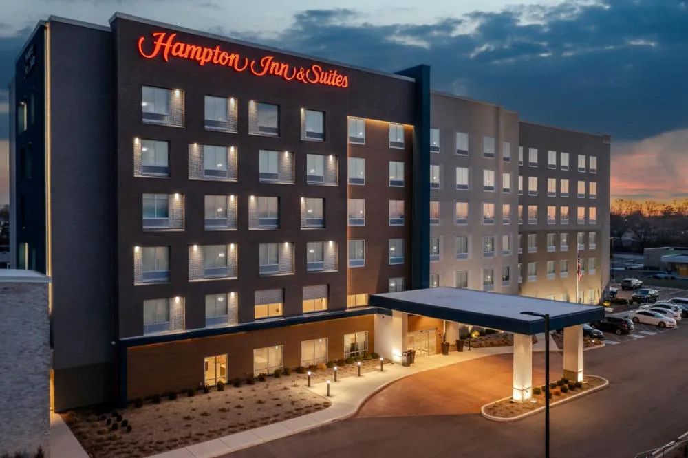 Hampton Inn & Suites Indianapolis West Speedway hotel hero