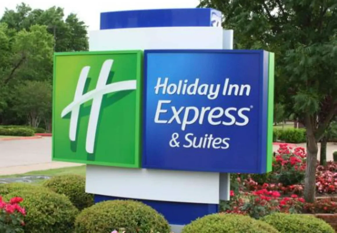 Holiday Inn Express & Suites Nokomis Sarasota South by IHG hotel hero