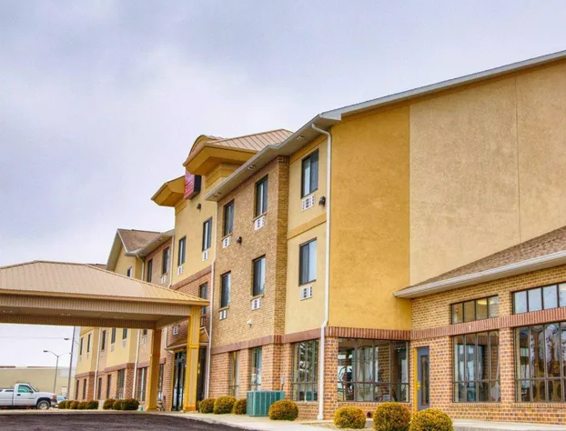 Comfort Suites Plymouth Near Us-30 hotel detail image 1