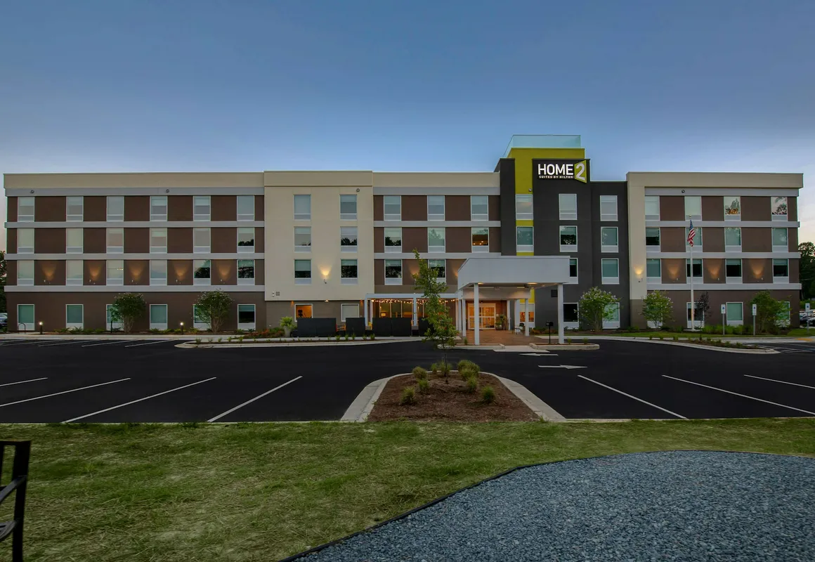 Home2 Suites By Hilton Fayetteville North hotel hero