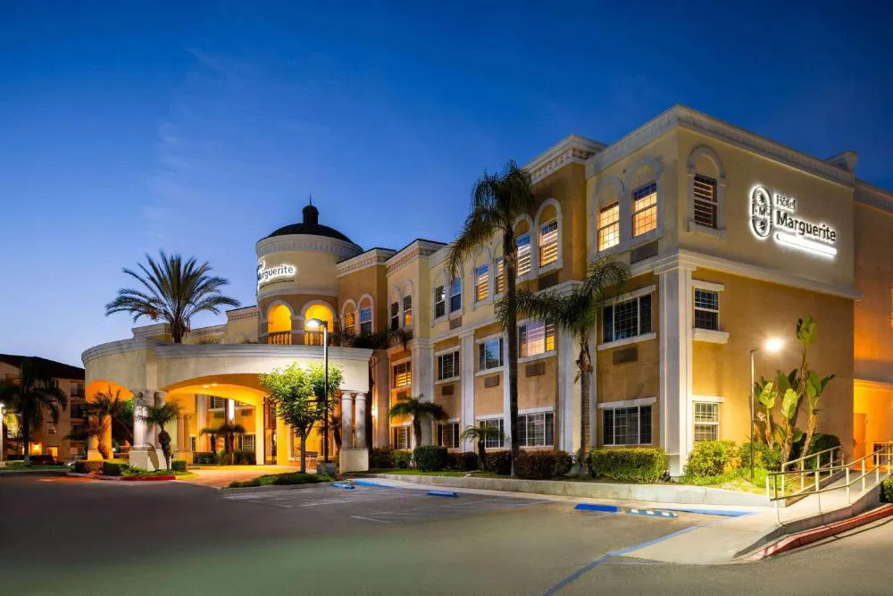 Hotel Marguerite Anaheim/Garden Grove, Trademark Collection by Wyndham hotel hero