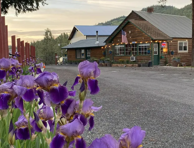 Columbia Point Resort hotel detail image 2