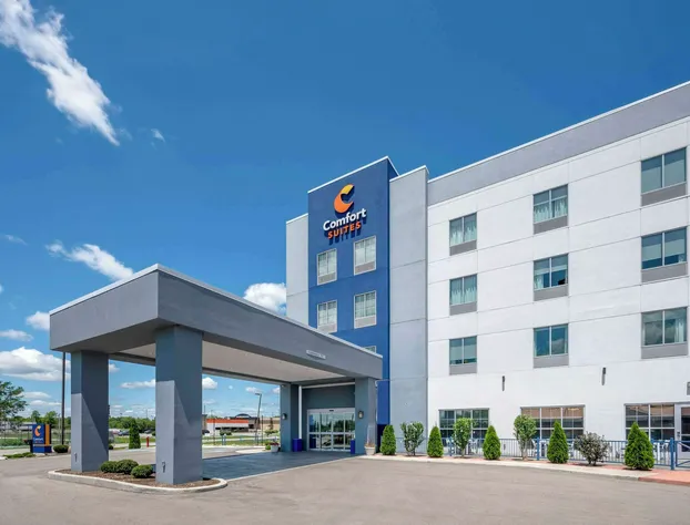 Comfort Suites Richmond East hotel detail image 3