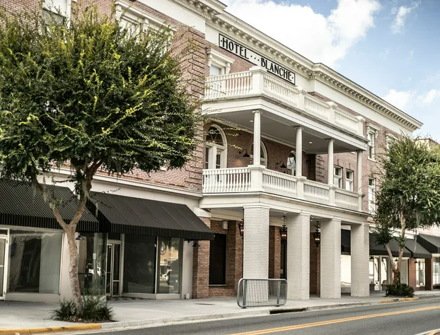 The Blanche hotel detail image 2