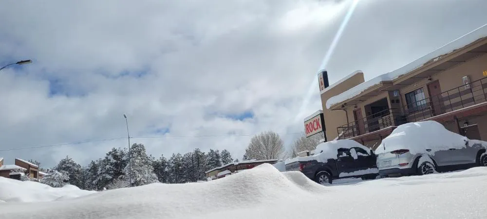 Castle Rock hotel hero