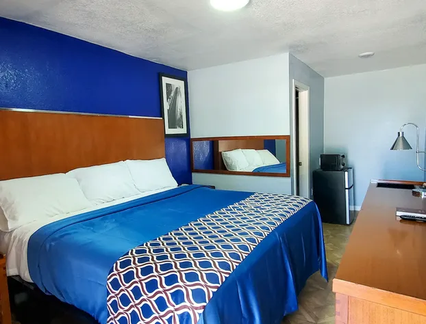 Golden Inn hotel detail image 1