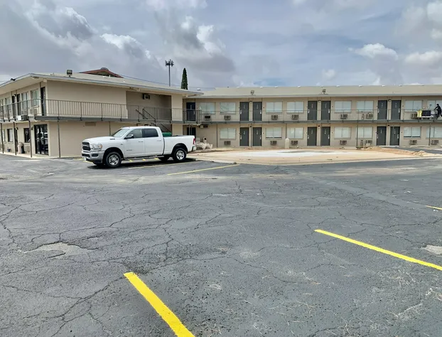 SureStay by Best Western Midland hotel detail image 1