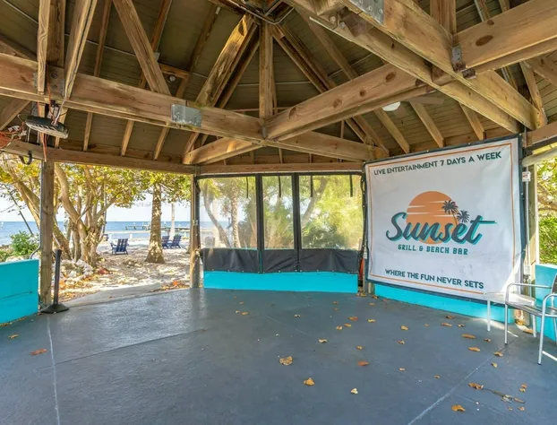 115 Little Harbor Inn hotel detail image 1