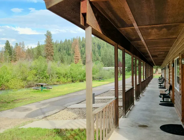 Southfork Lodge - Riverside Inn hotel detail image 4