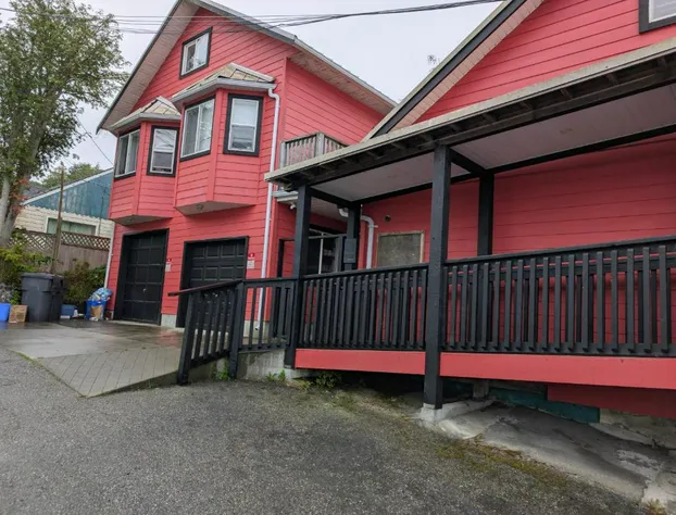 Gordie's Inn & Suites hotel detail image 1