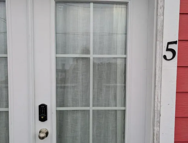 Gordie's Inn & Suites hotel detail image 3