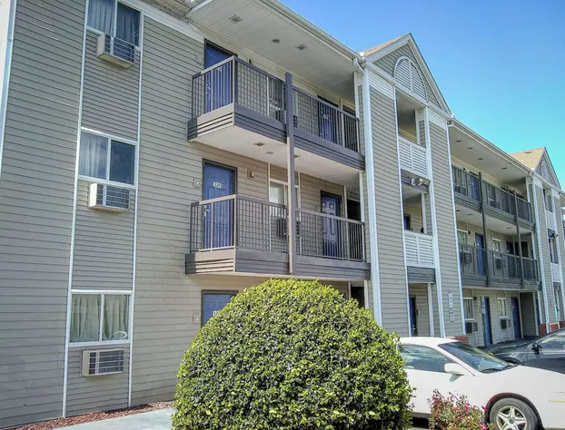 Studio 6 Extended Stay - Fayetteville, NC - Fort Liberty Area hotel detail image 3