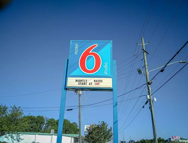 Studio 6 Extended Stay - Fayetteville, NC - Fort Liberty Area hotel detail image 4