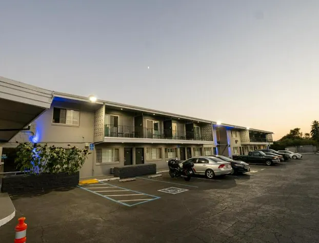 Seaside Inn & Suites hotel detail image 4