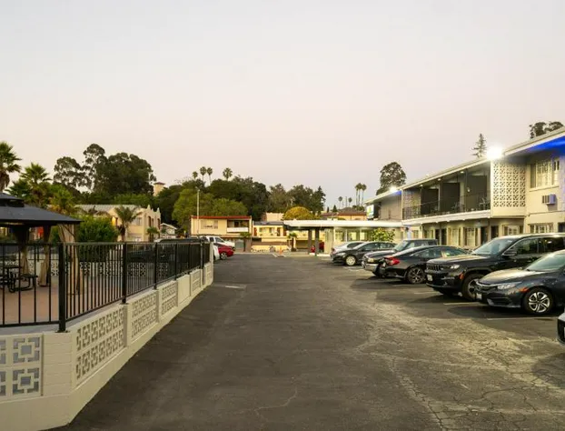 Seaside Inn & Suites hotel detail image 4