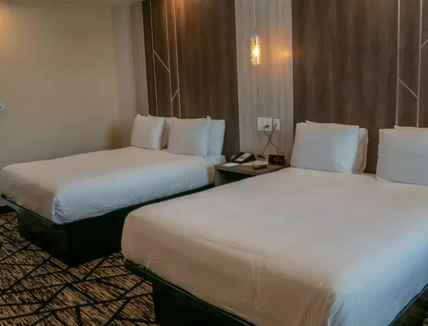 Comfeeni Inn and Suites hotel detail image 3