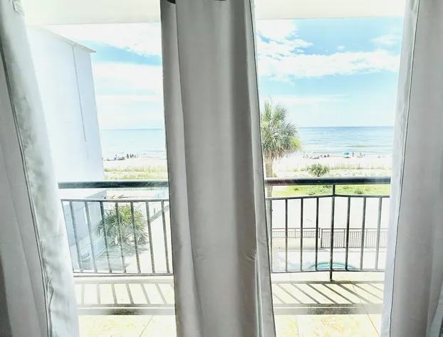 Summerwind Oceanfront Hotel hotel detail image 1