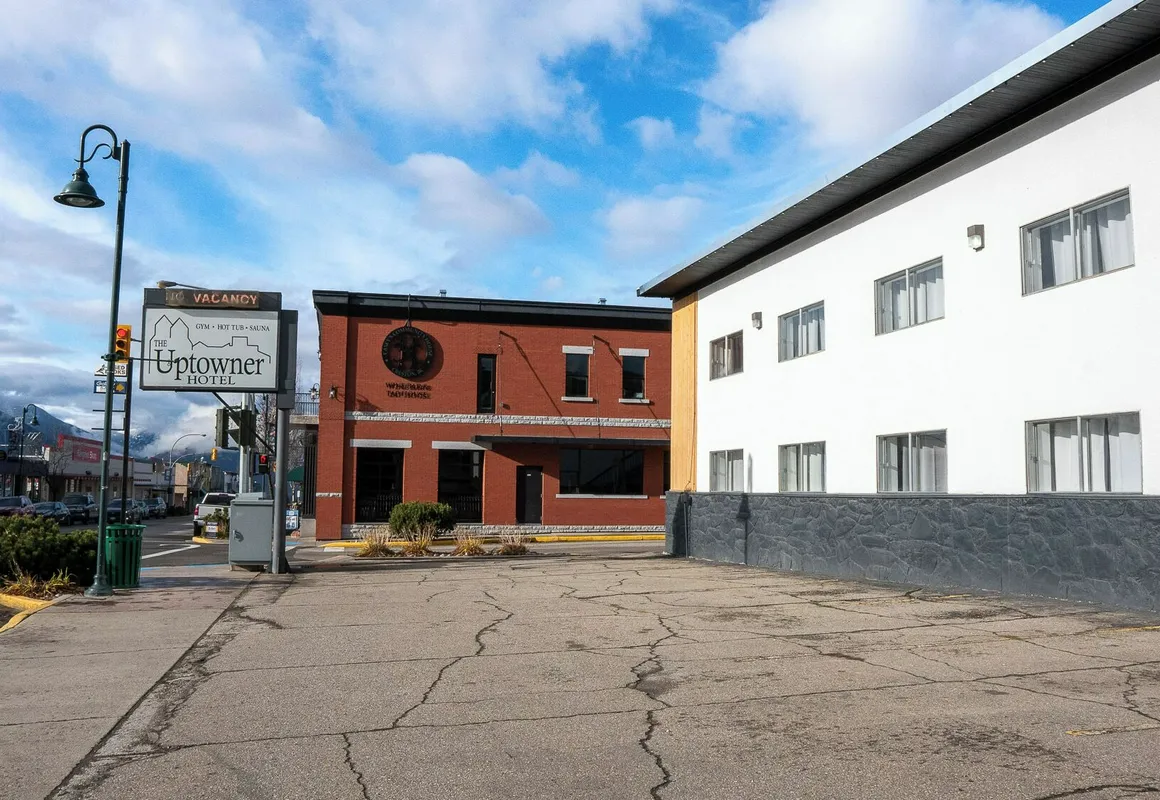 Uptowner Hotel hotel hero