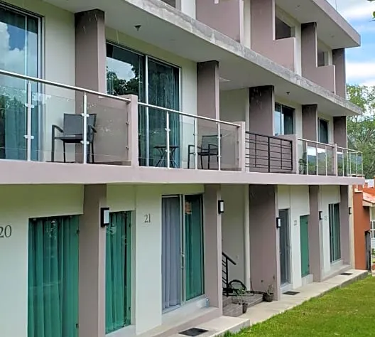 Hotel CaLu 21 en La Laguna, Santa Maria del Oro hotel detail image 2