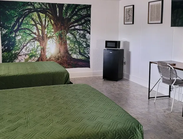 Best Quality Inn hotel detail image 4