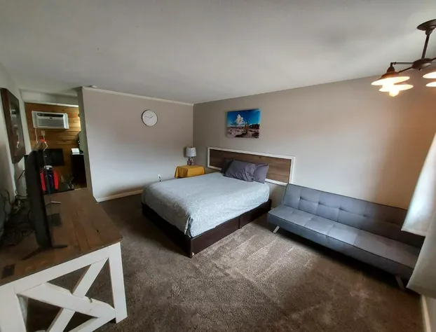 Country Inn of Shelby hotel detail image 3