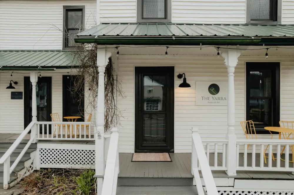 The Yarra hotel hero