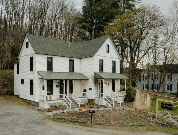 The Yarra hotel detail image 3