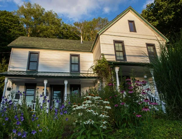 The Yarra hotel detail image 4