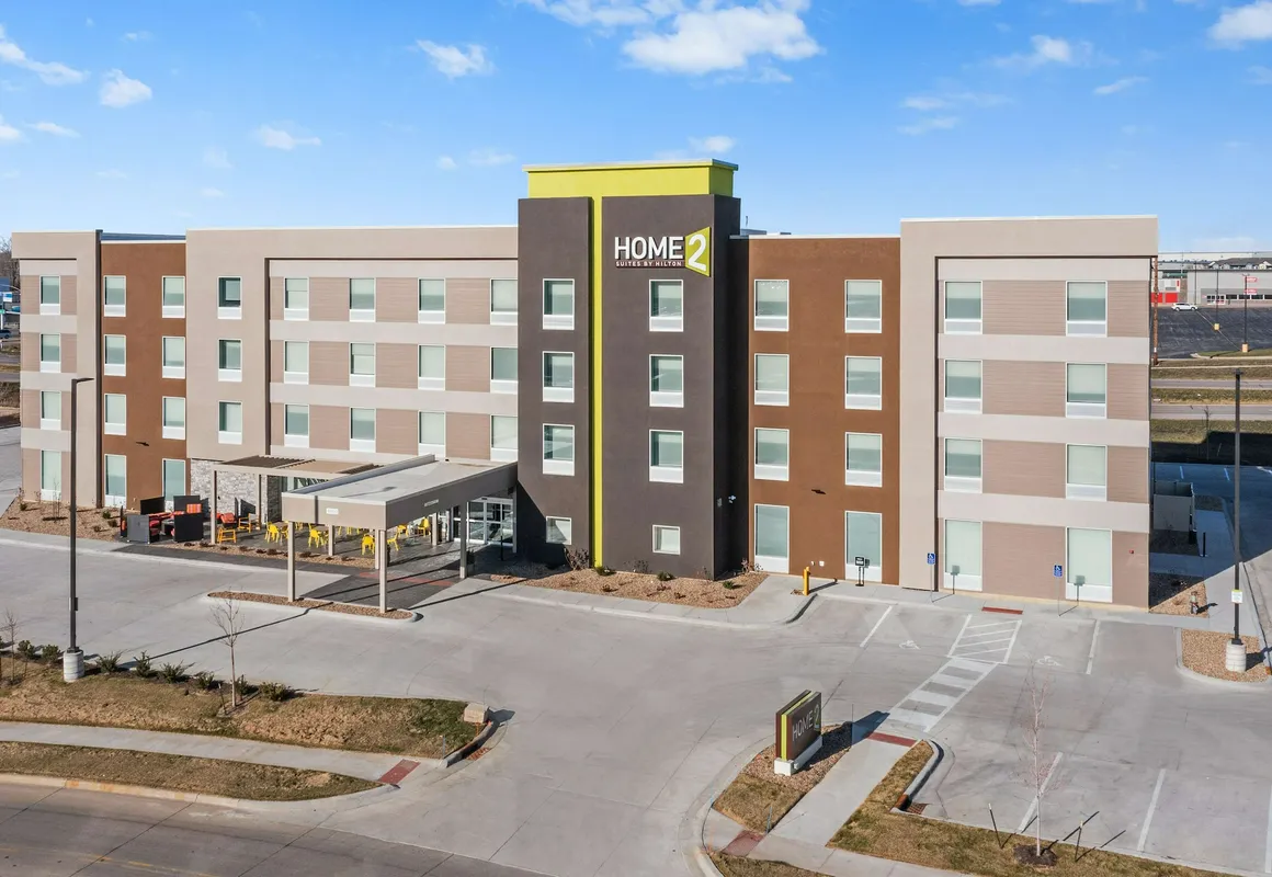 Home2 Suites By Hilton Cedar Rapids Westdale hotel hero