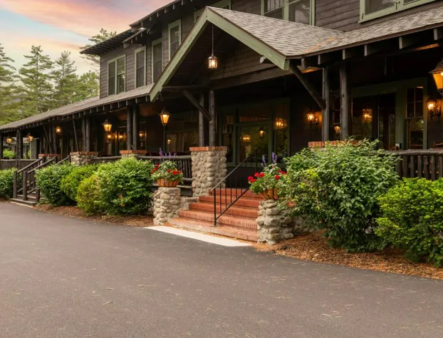 Lodge at Schroon Lake hotel detail image 1