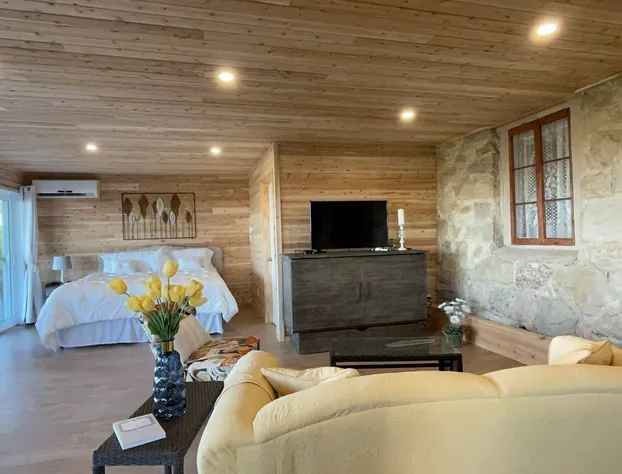 A Unique Loft to Travel Back in Time hotel detail image 3