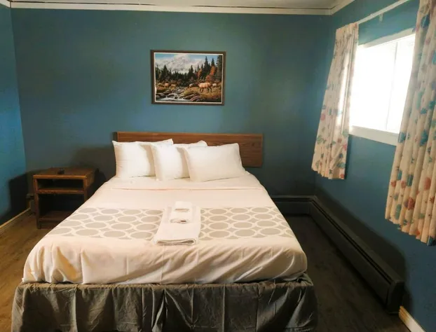 Love Hotels Desert Inn & RV by OYO at Boysen Wind River WY hotel detail image 4