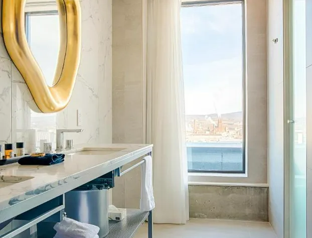 Monsieur Jean, Vieux Québec hotel detail image 2