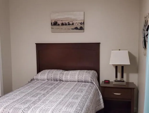 King Phillip motel hotel detail image 2