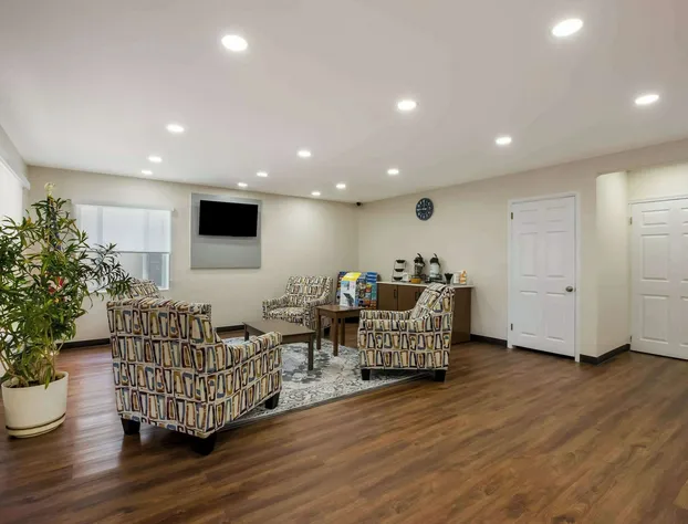 Suburban Studios Millville hotel detail image 4