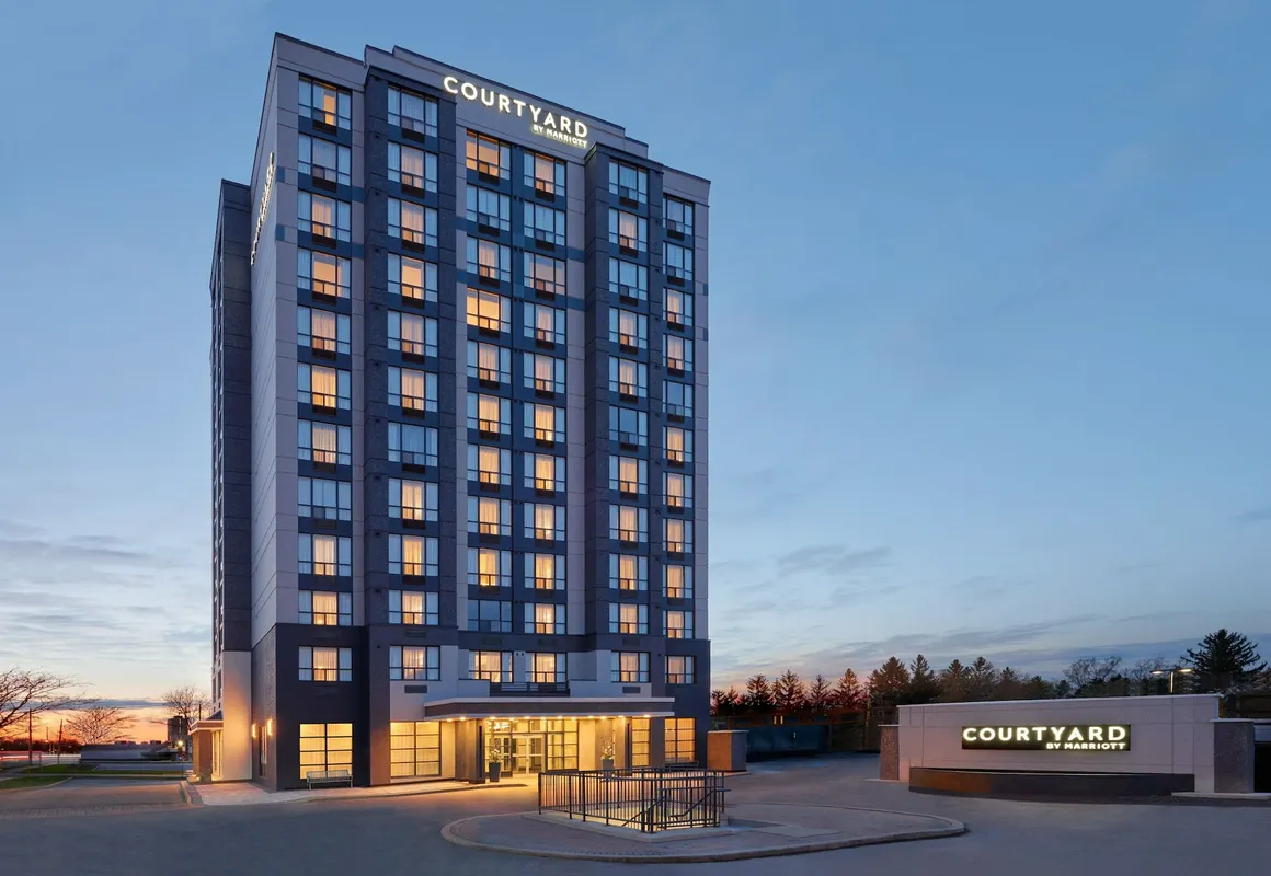 Courtyard by Marriott Kitchener hotel hero