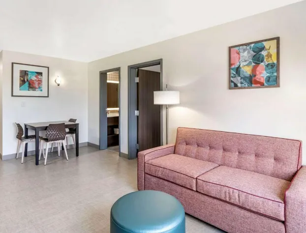 Home2 Suites Lexington Keeneland Airport, KY hotel detail image 4