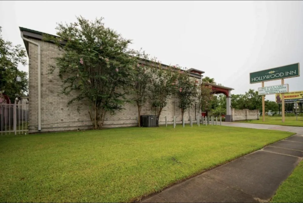 Hollywood Inn hotel hero