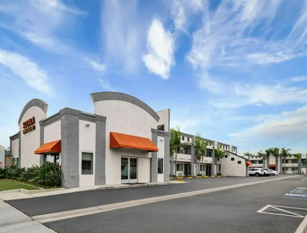 Solara Inn and Suites hotel detail image 2