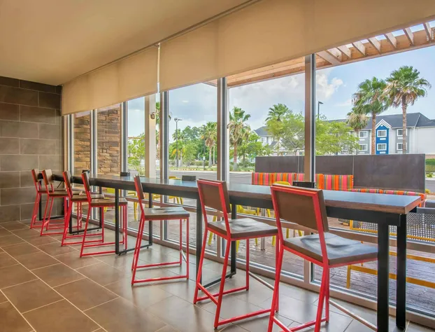 Home2 Suites By Hilton Kingsland hotel detail image 4