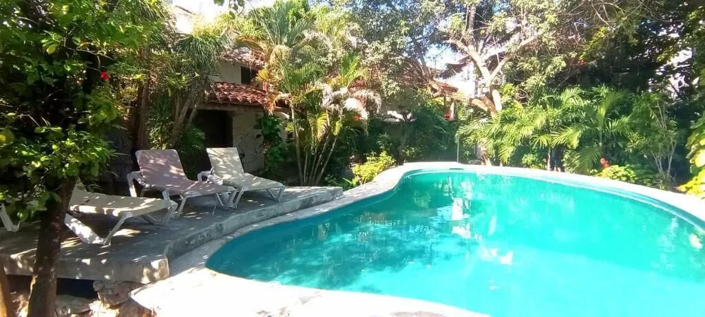 Hippie Villa Cancun hotel hero