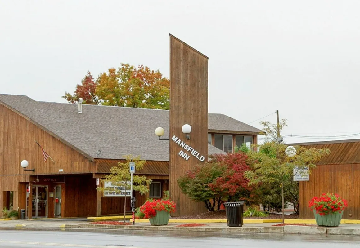 Mansfield Inn hotel hero