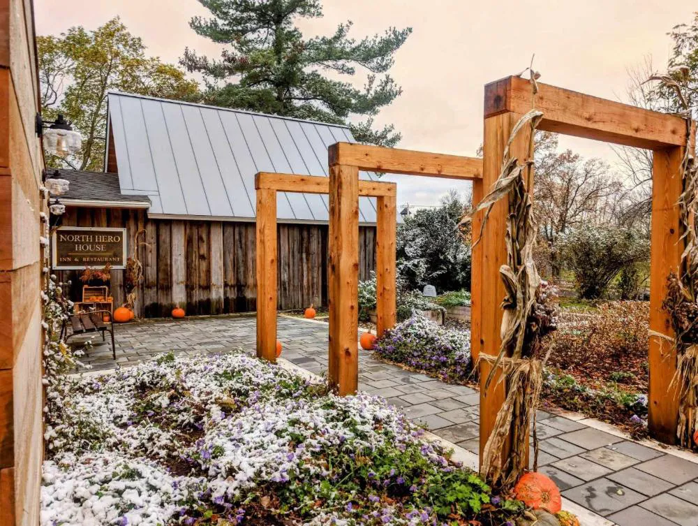 The North Hero House Inn & Restaurant hotel hero